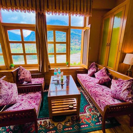 The Hollywood Vibes - #Riverview #Premium Rooms #Prime Location #Most Awarded #Parking #Top Rated #Open Terrace #Best Selling Hotel In Manali Eksteriør billede