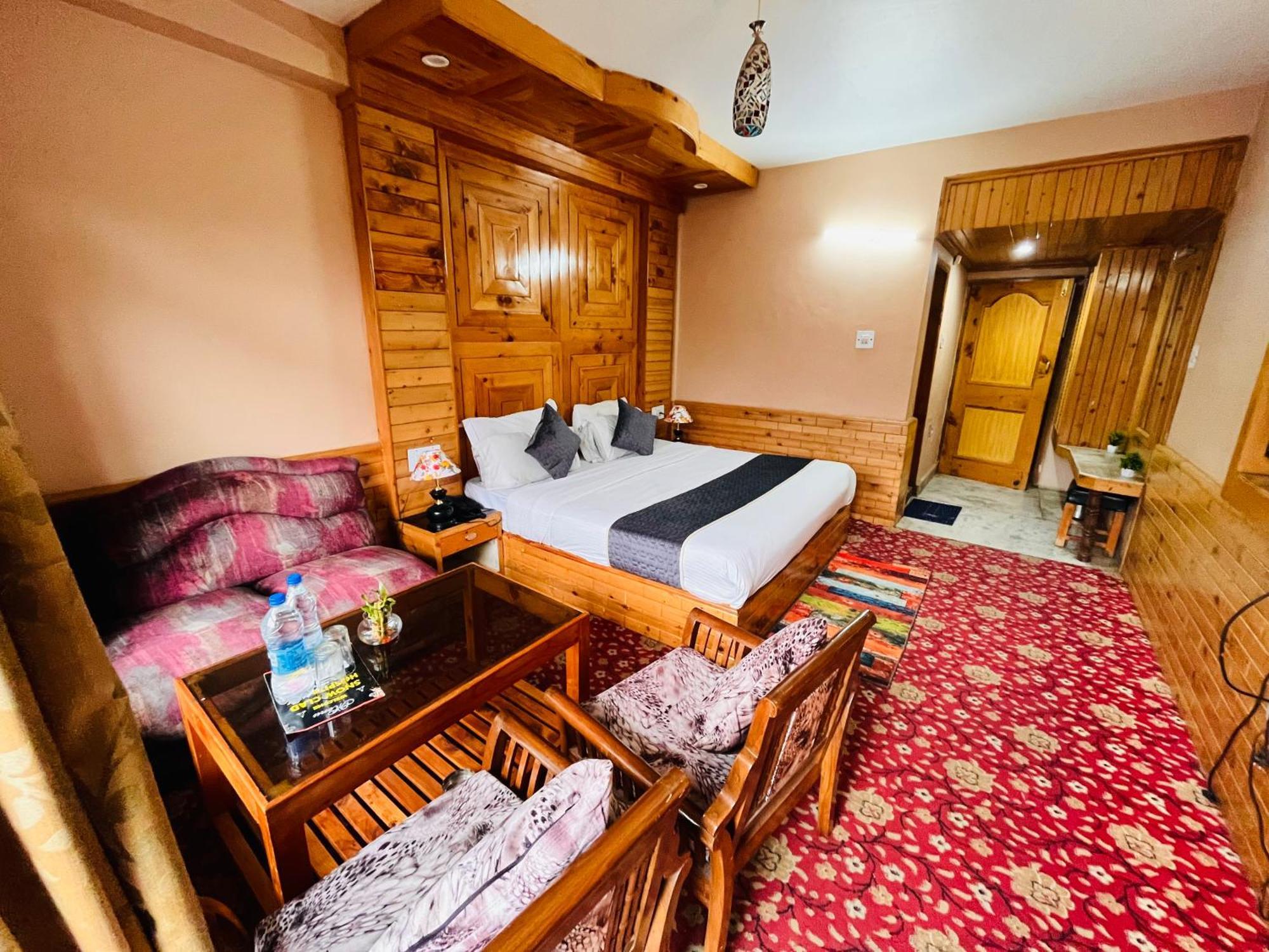 The Hollywood Vibes - #Riverview #Premium Rooms #Prime Location #Most Awarded #Parking #Top Rated #Open Terrace #Best Selling Hotel In Manali Eksteriør billede