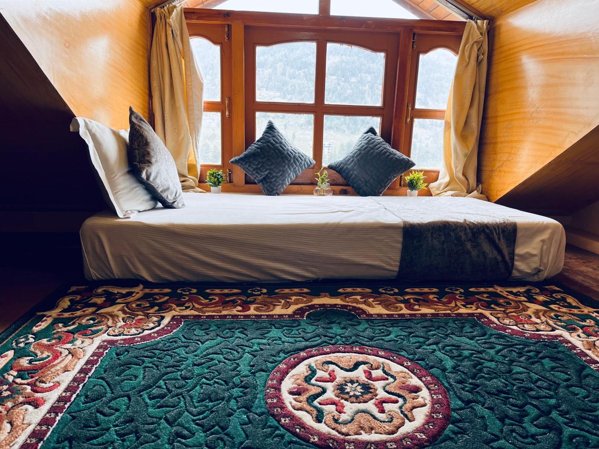 The Hollywood Vibes - #Riverview #Premium Rooms #Prime Location #Most Awarded #Parking #Top Rated #Open Terrace #Best Selling Hotel In Manali Eksteriør billede