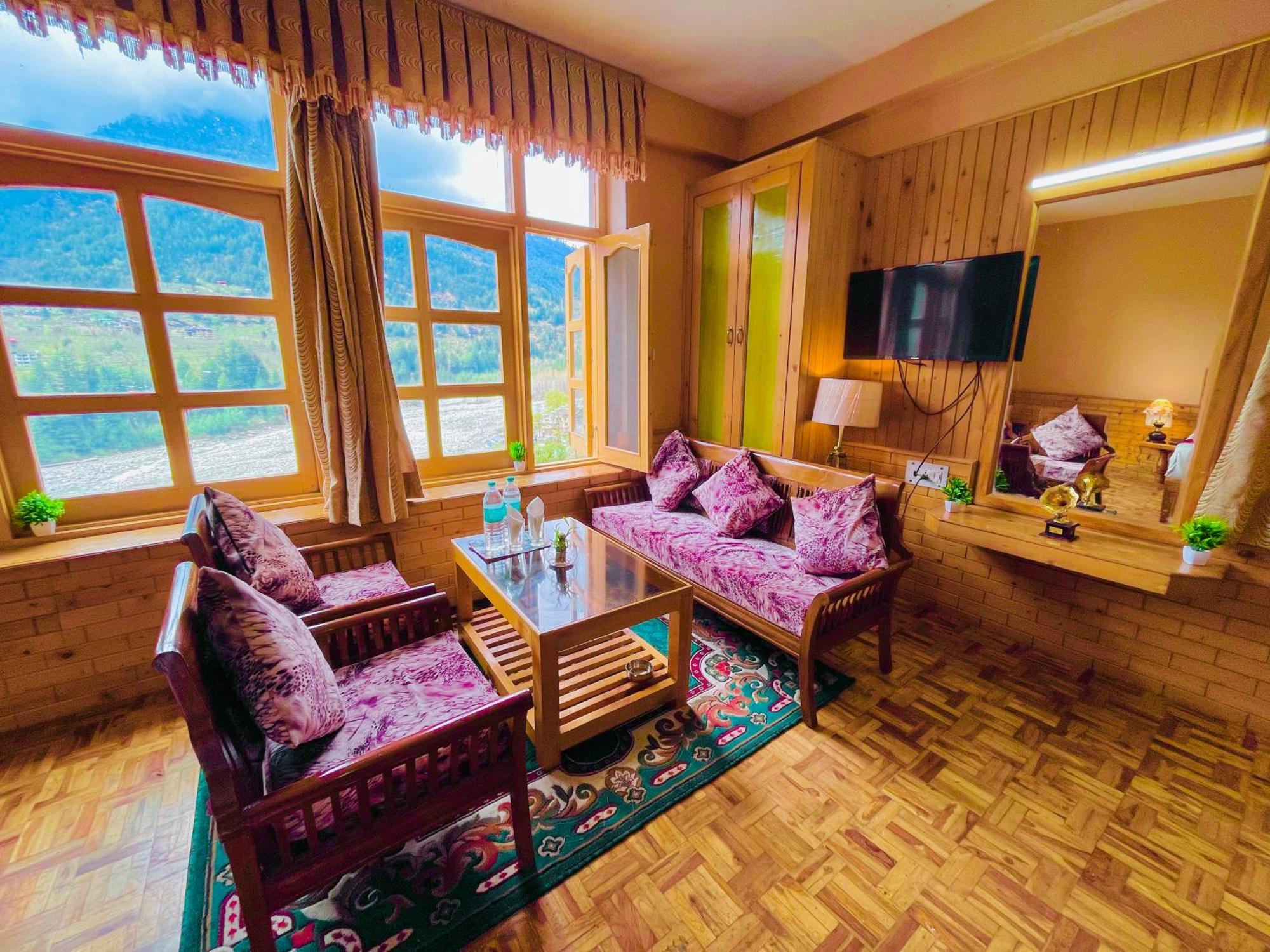 The Hollywood Vibes - #Riverview #Premium Rooms #Prime Location #Most Awarded #Parking #Top Rated #Open Terrace #Best Selling Hotel In Manali Eksteriør billede