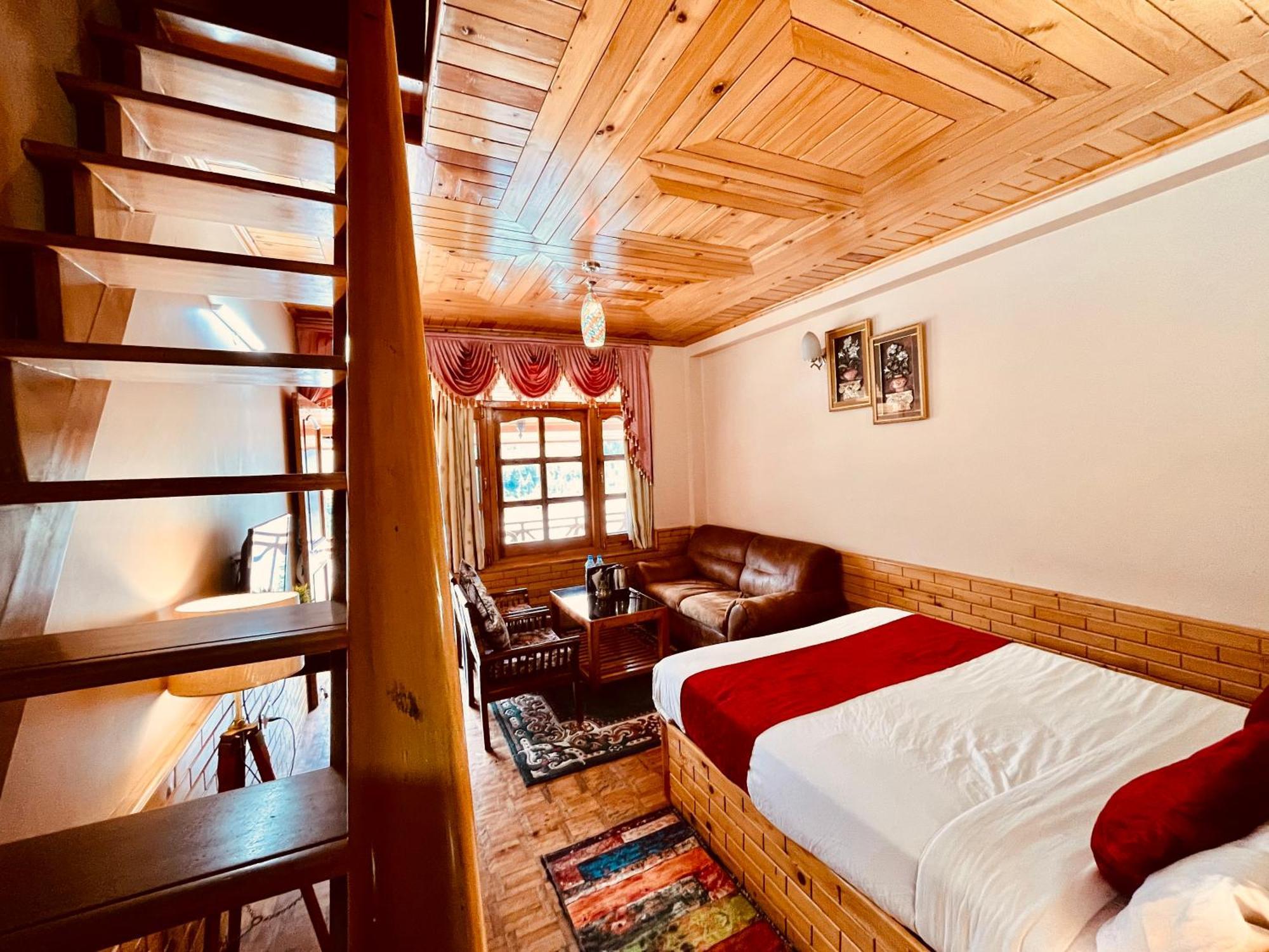 The Hollywood Vibes - #Riverview #Premium Rooms #Prime Location #Most Awarded #Parking #Top Rated #Open Terrace #Best Selling Hotel In Manali Eksteriør billede