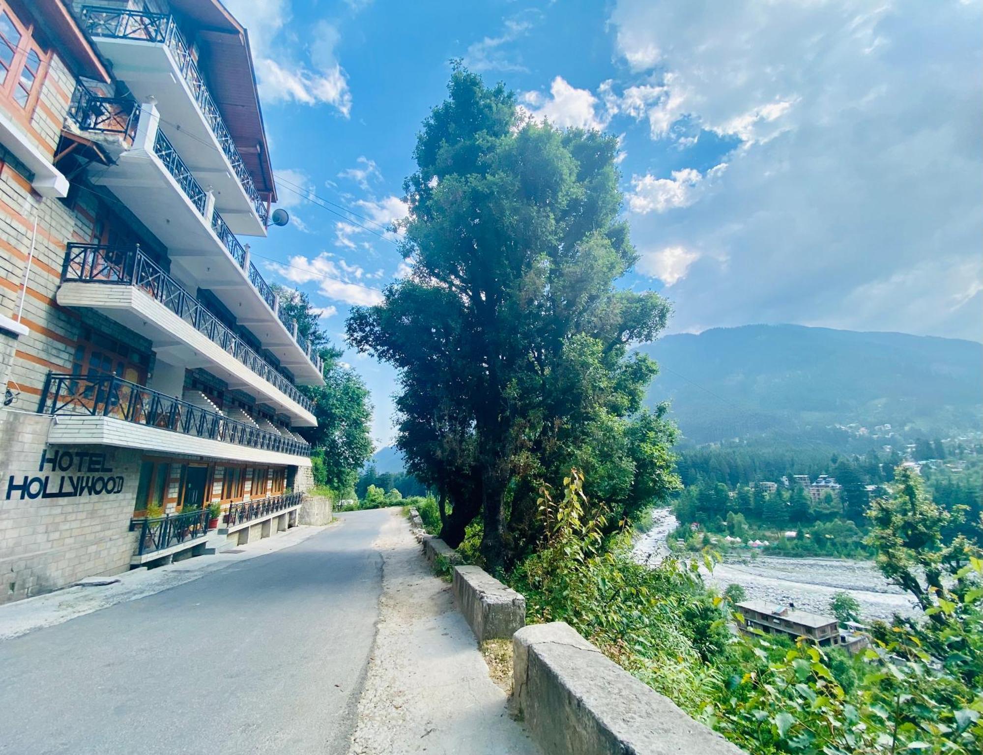 The Hollywood Vibes - #Riverview #Premium Rooms #Prime Location #Most Awarded #Parking #Top Rated #Open Terrace #Best Selling Hotel In Manali Eksteriør billede