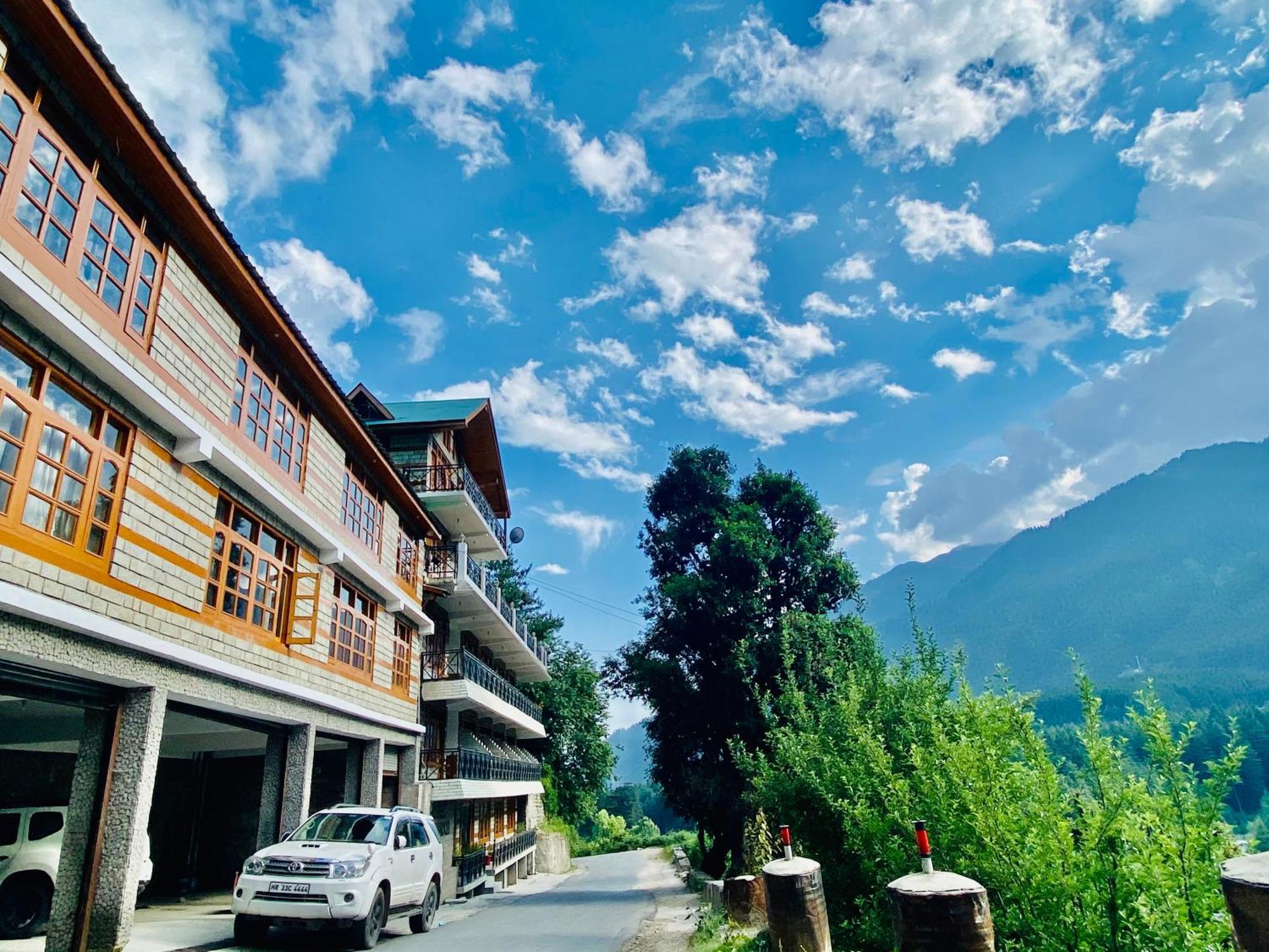 The Hollywood Vibes - #Riverview #Premium Rooms #Prime Location #Most Awarded #Parking #Top Rated #Open Terrace #Best Selling Hotel In Manali Eksteriør billede